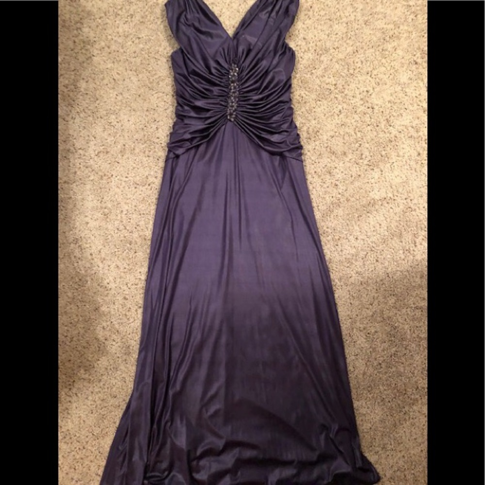 Tadashi Shoji gown